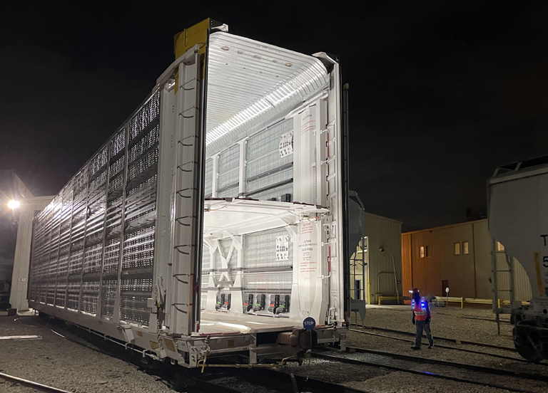 autotrack lighting
